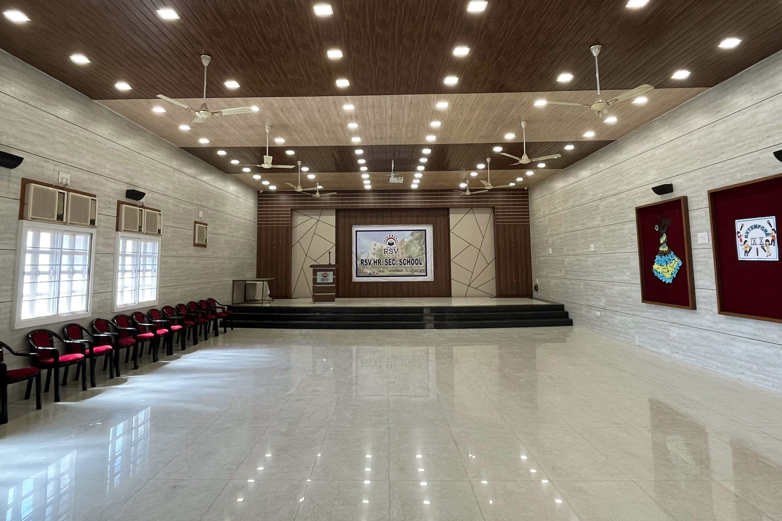 Auditorium-scaled